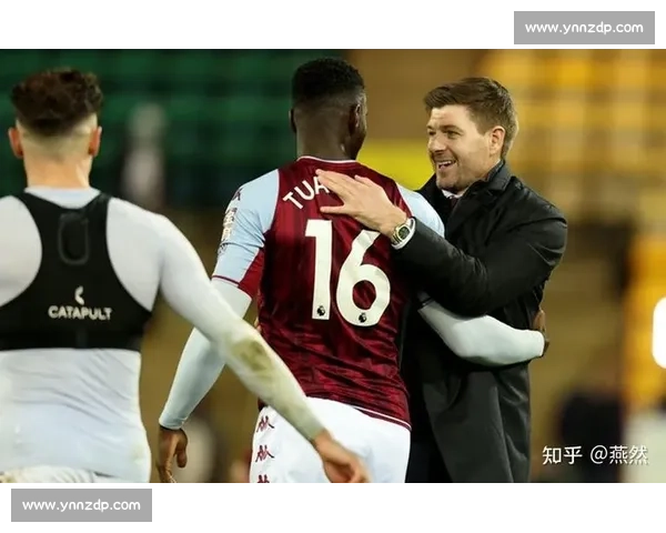 那不勒斯重启谈判！1700 万欧锁定塞维利亚铁卫