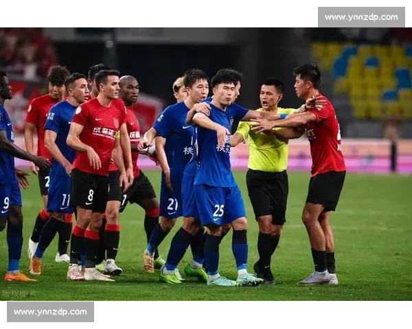 鲁能对阵申花比赛录像回顾与关键瞬间全面解析战术走势深度复盘
